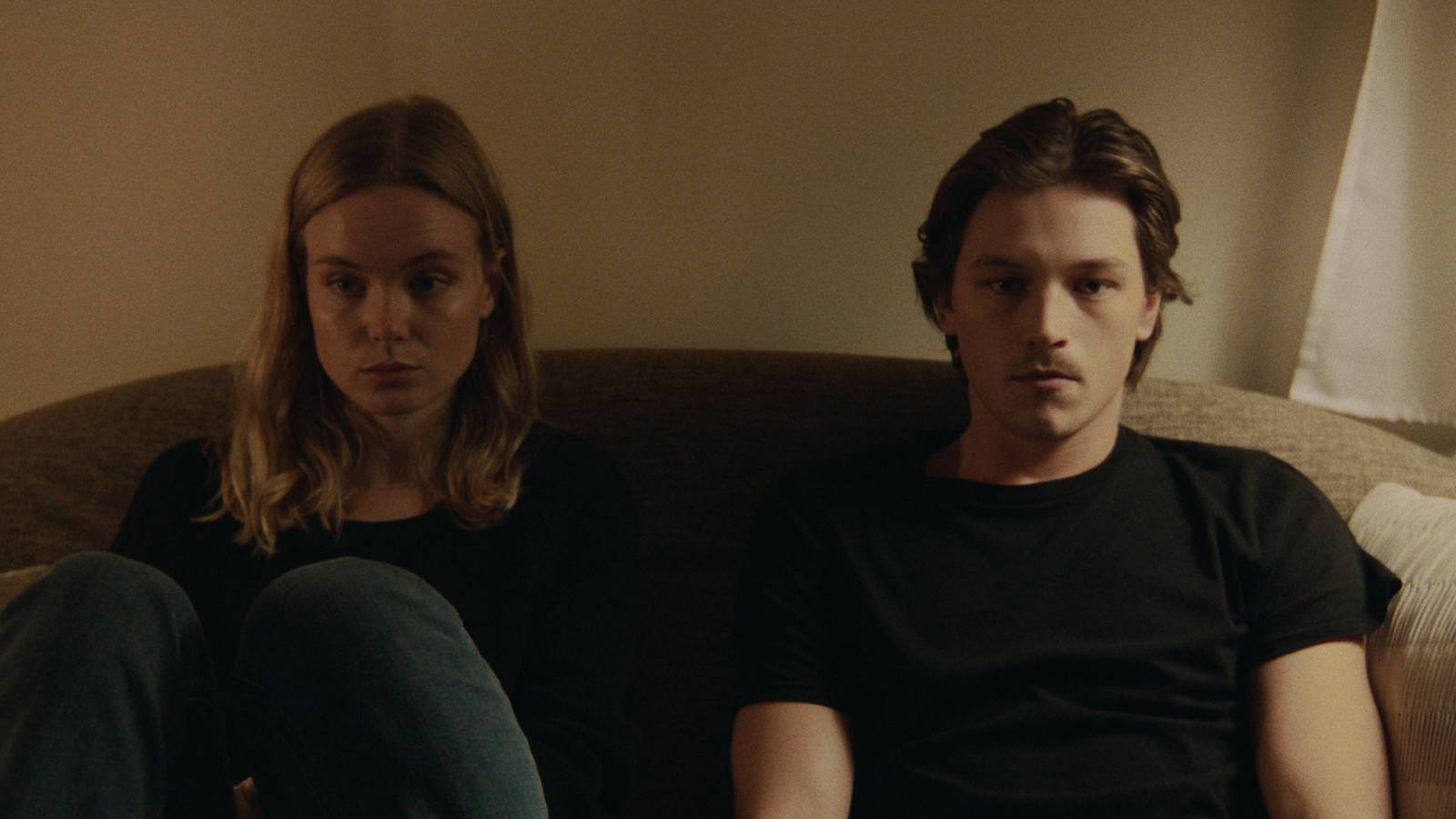 D1: 5. Siri deitzen naiz