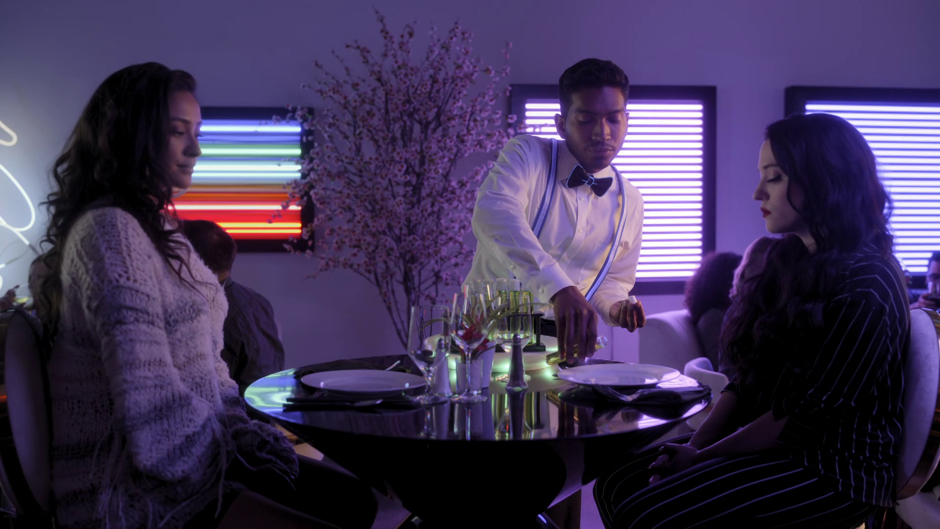 4. Lagun dibertigarria