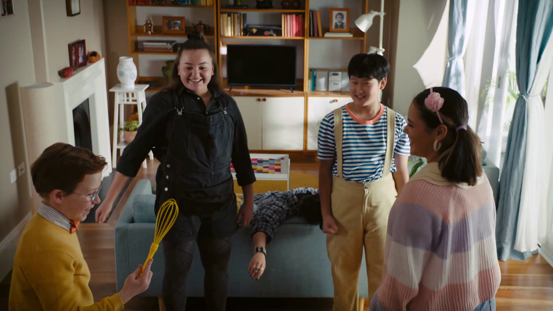 4. Gezurrak, espioiak eta mantentze-lan tipoak