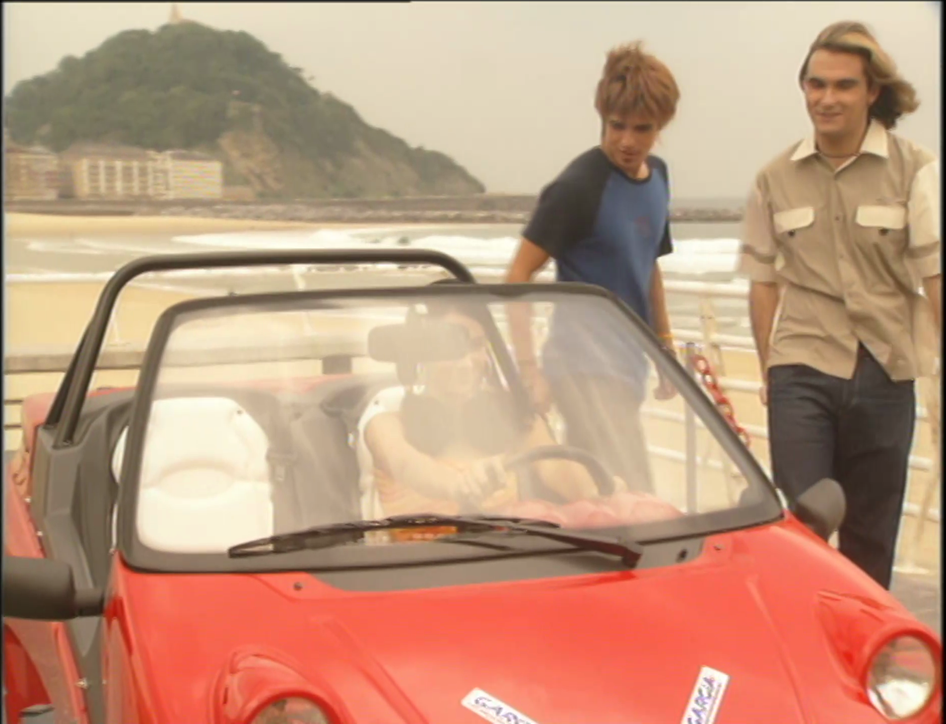 79. Deskapotableak garajerako dira