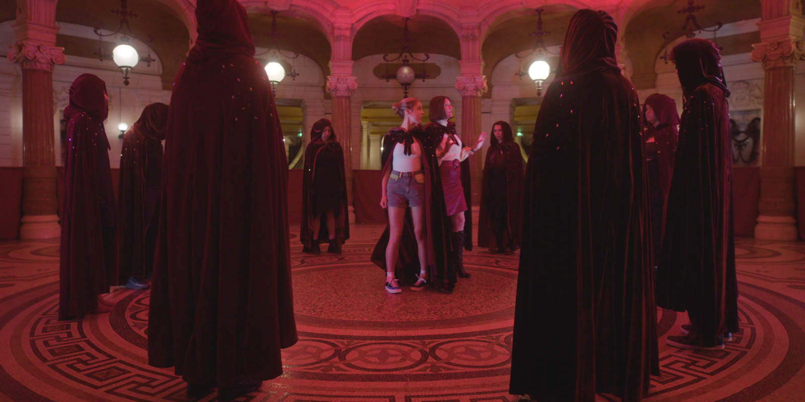 D2: 1. Mistikoen inbasioa